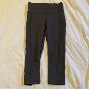 🍋Lululemon Cropped Leggings